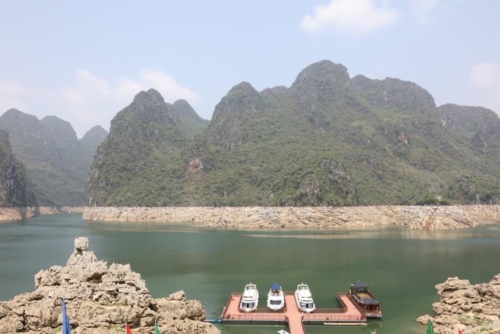 万峰湖景区景点图片