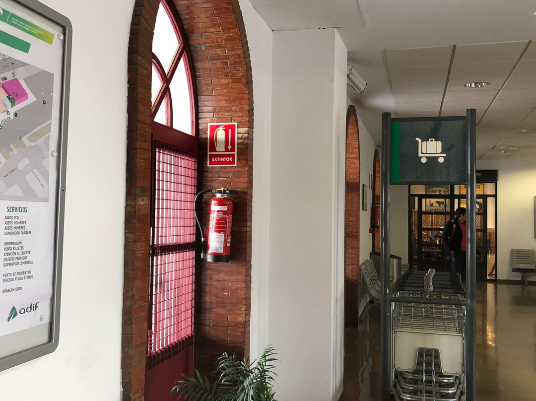 Ronda Railway Station景点图片