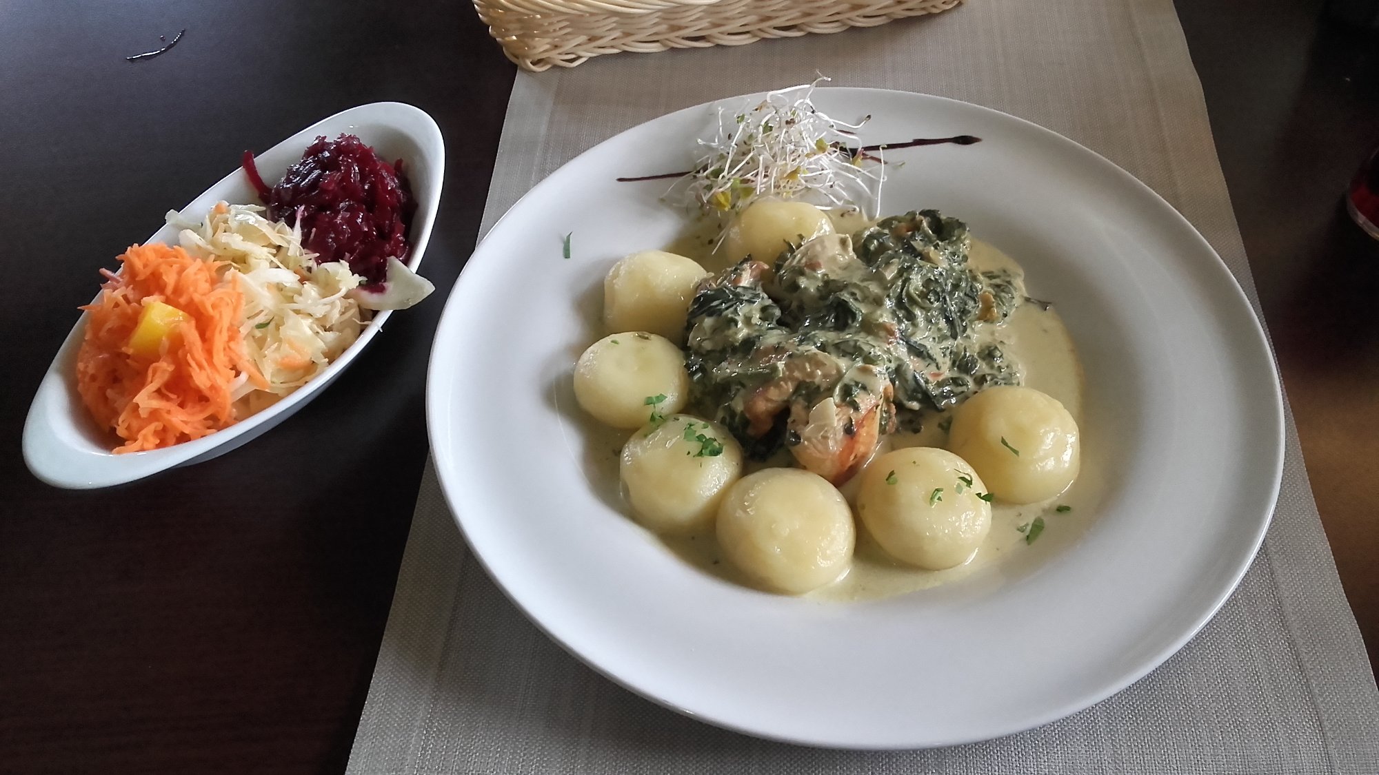 Zajazd u Dziadka-餐饮