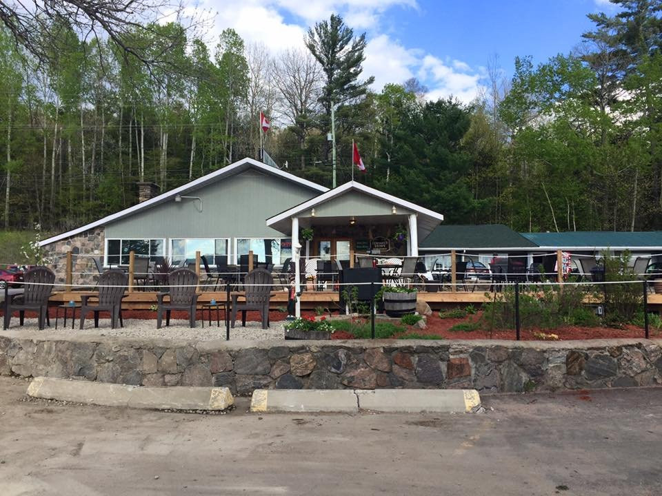 Ash Grove Inn Motel主图