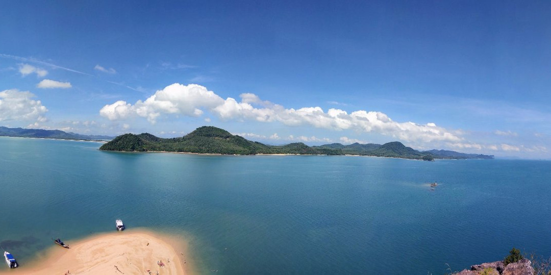 Koh Nok Island景点图片