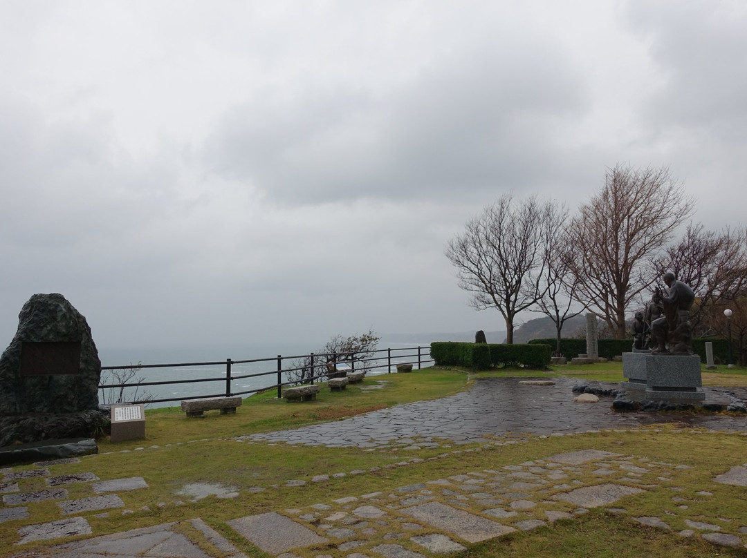Ryokan to Yuhi no Oka Park-出云崎町必去景点