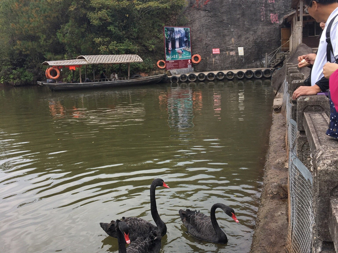 花山谜窟-黄山市必去景点