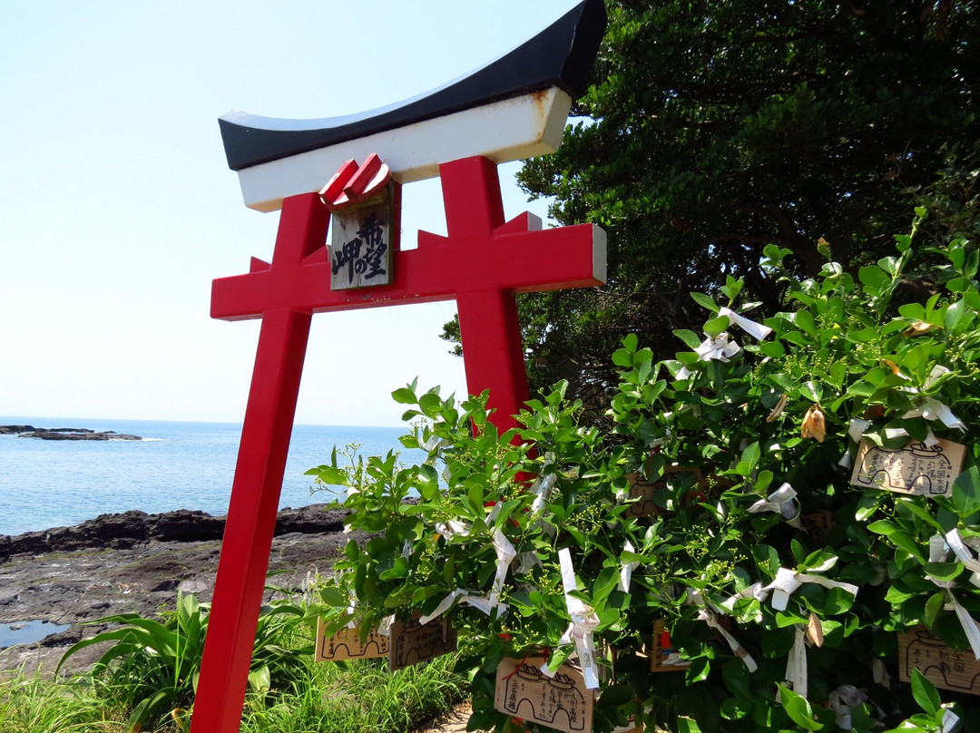 Itatetsuwamono Shrine Kamafuta Shrine-南九州市必去景点