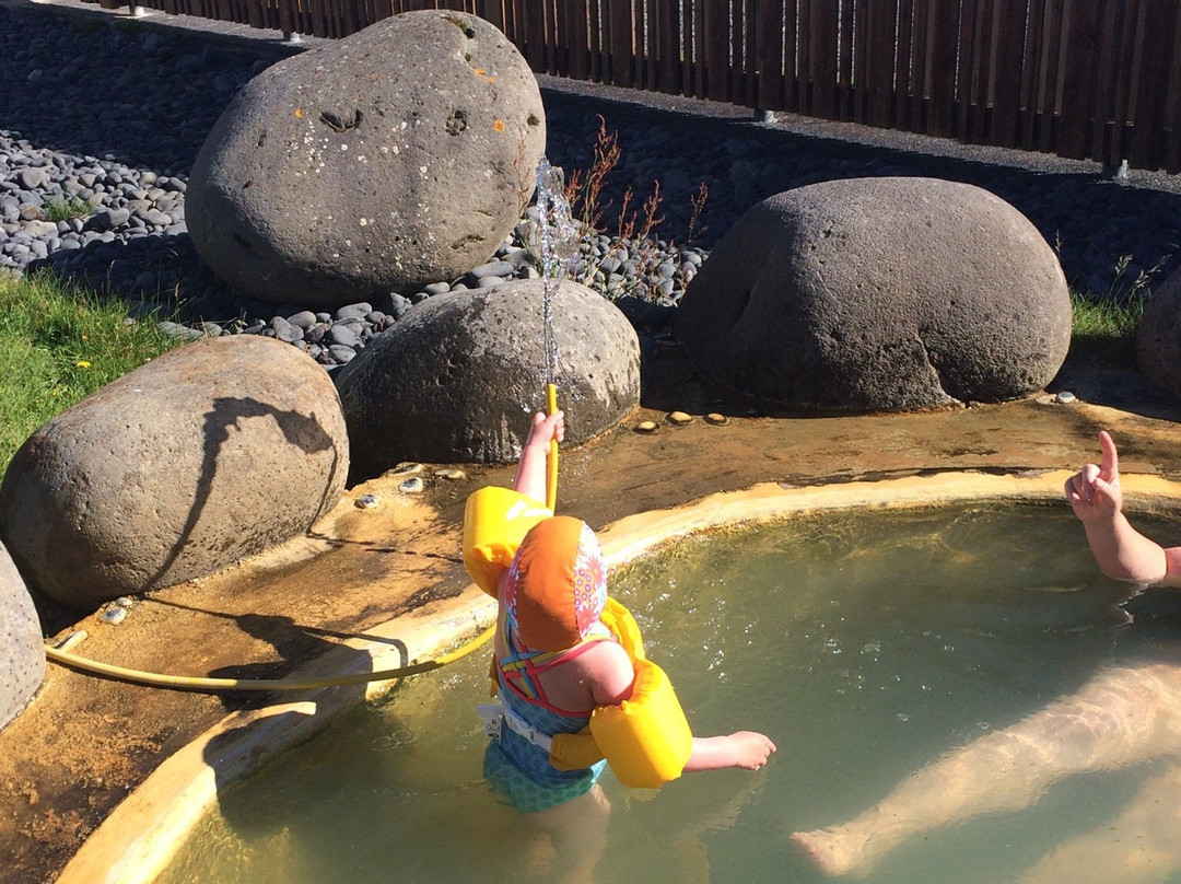 Lýsulaugar-Snaefellsbaer必去景点