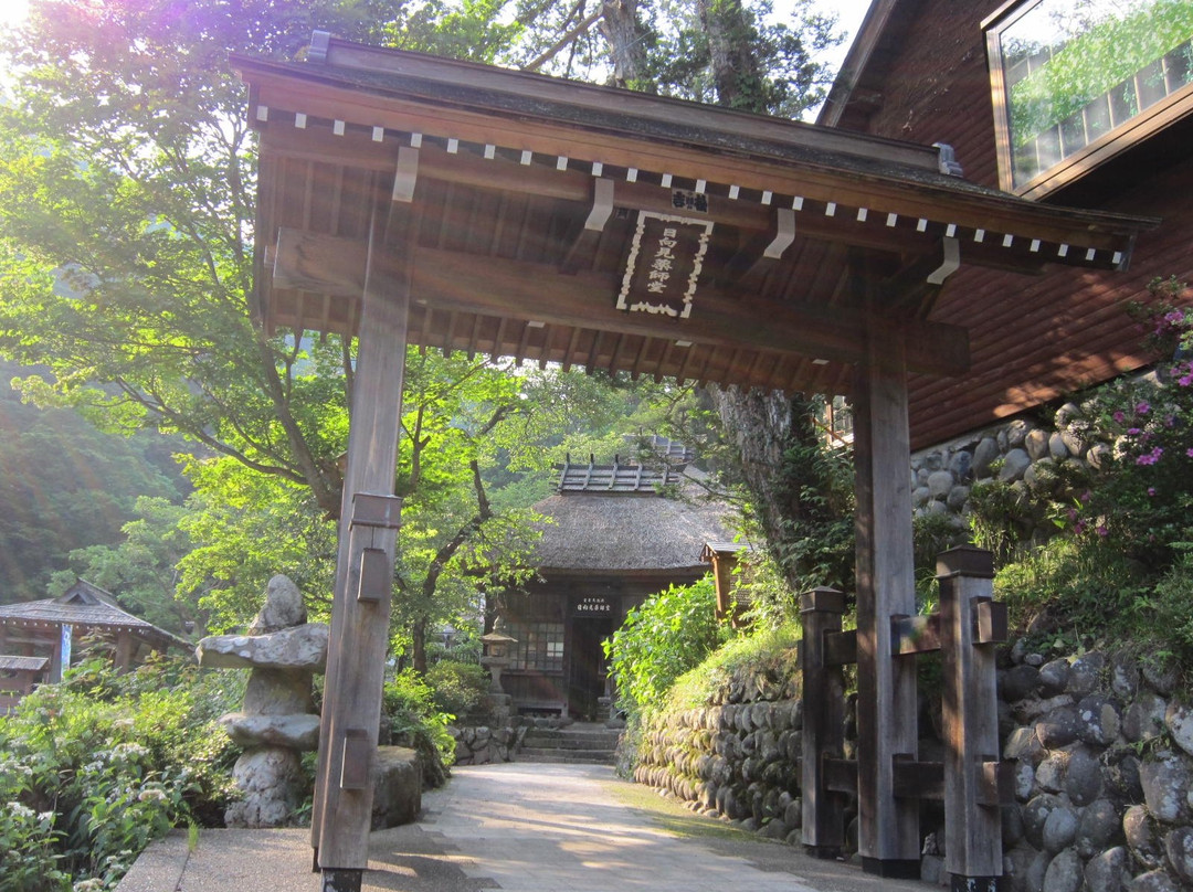 Hinatami Yakushido景点图片