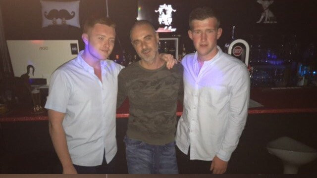 Connection Bar-阿尔布赞拉必去景点