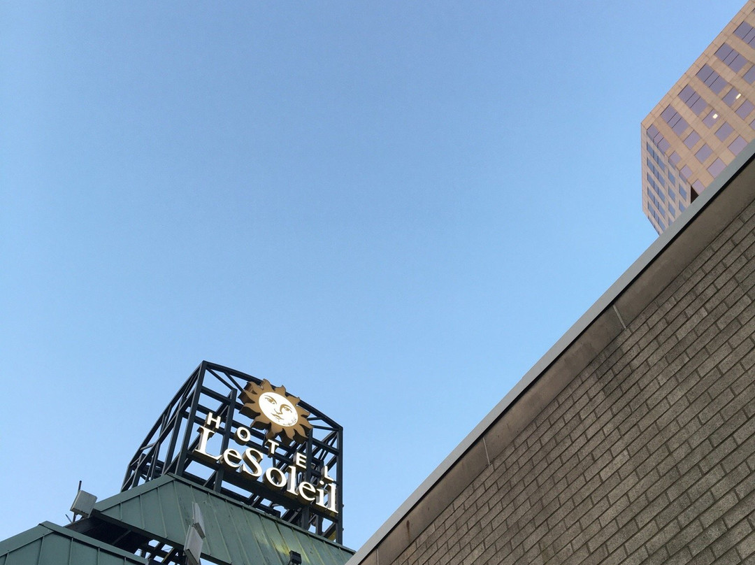 行政老式公园酒店主图