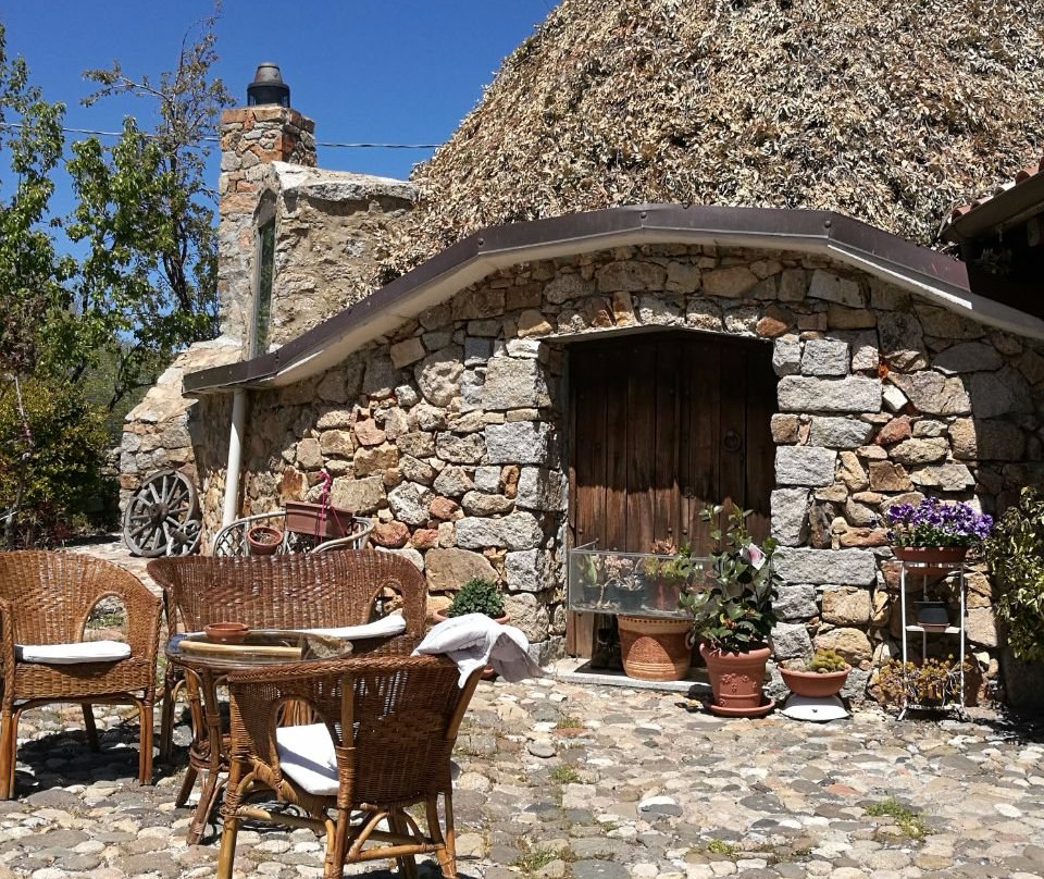 Fonni餐馆和美食-Agriturismo Su Pinnettu