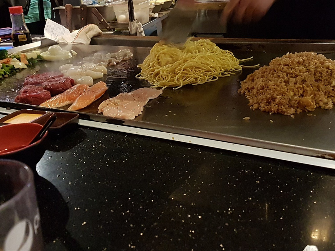 Lloyd餐馆和美食-Sakura Japanese Steakhouse