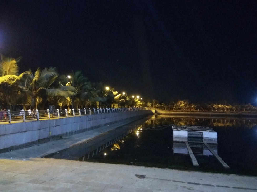 Kopar Khairane Holding Pond景点图片