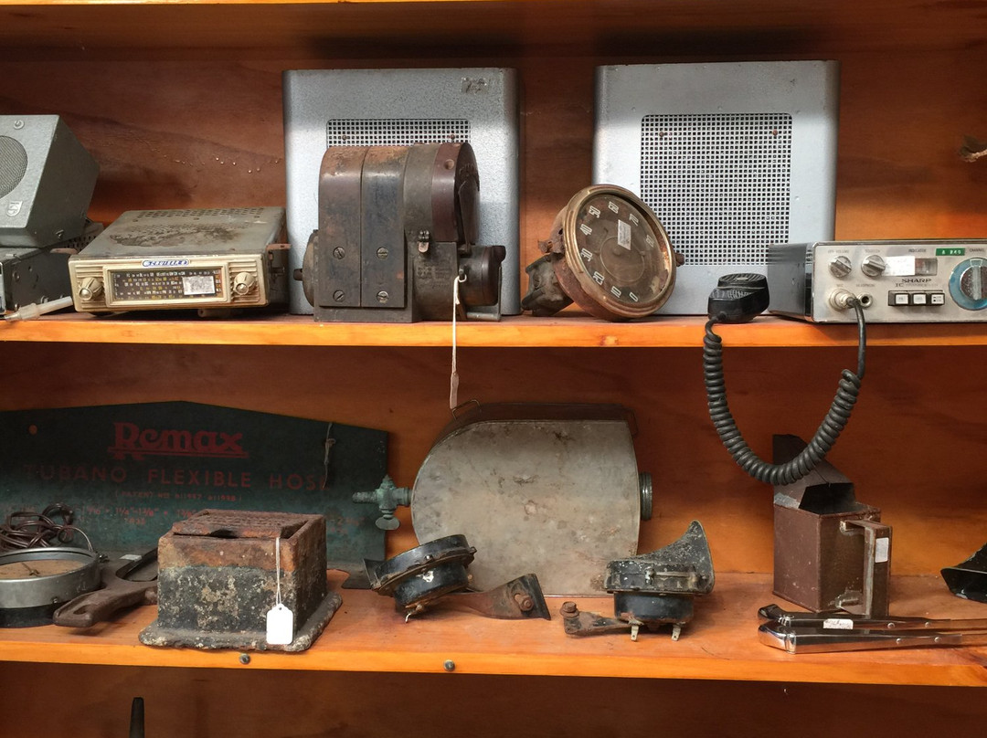 Mailors Flat Antiques-瓦南布尔必去景点