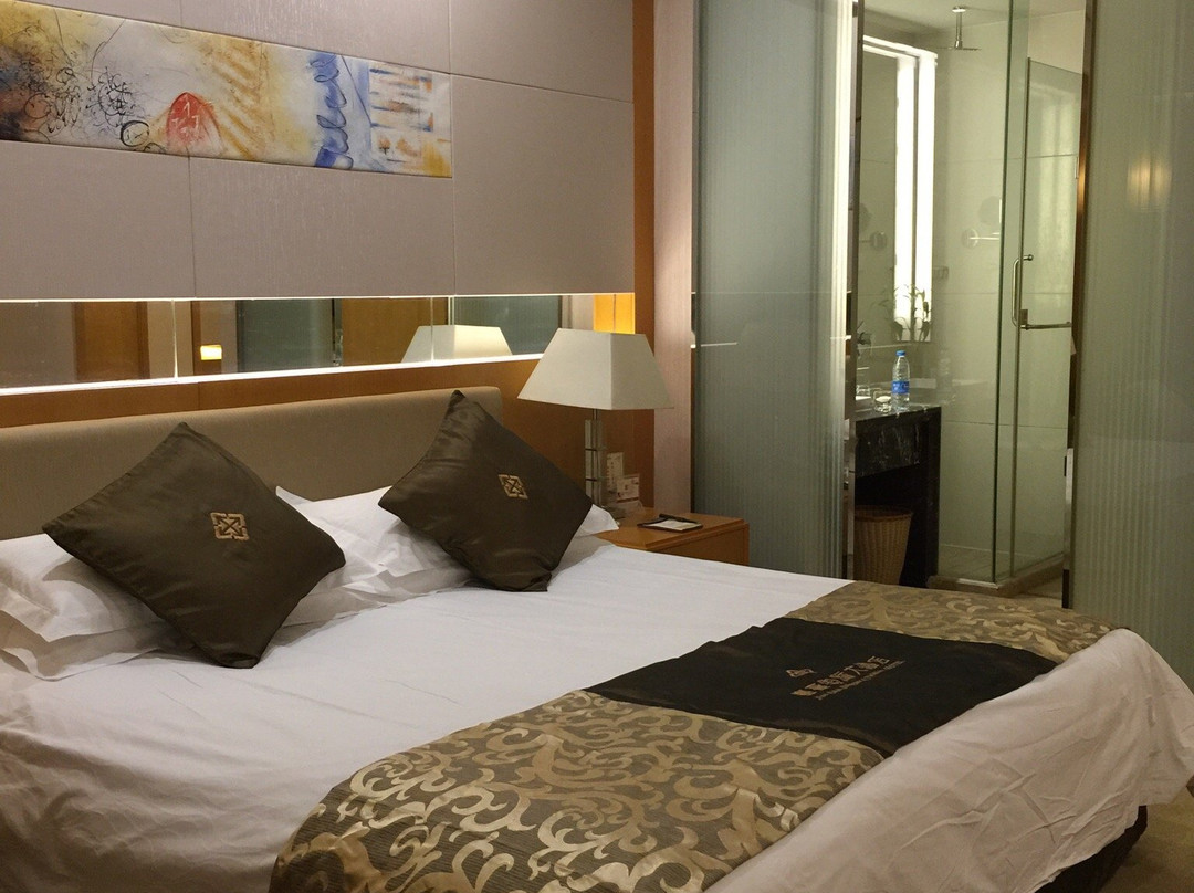 嘉銮国际大酒店