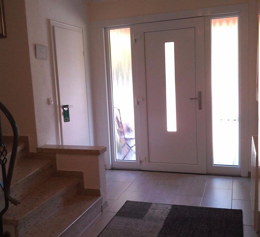 Ferienweingut mit Gastehaus Martina主图