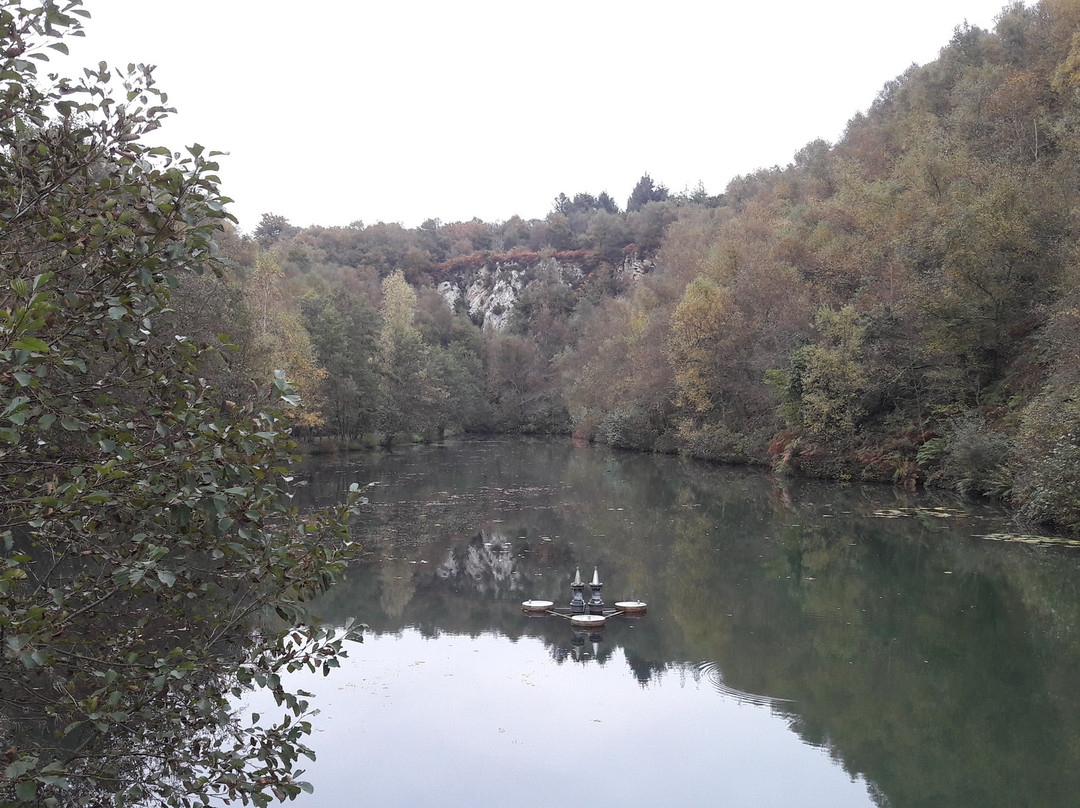 Plan d'Eau du Mont Castre景点图片
