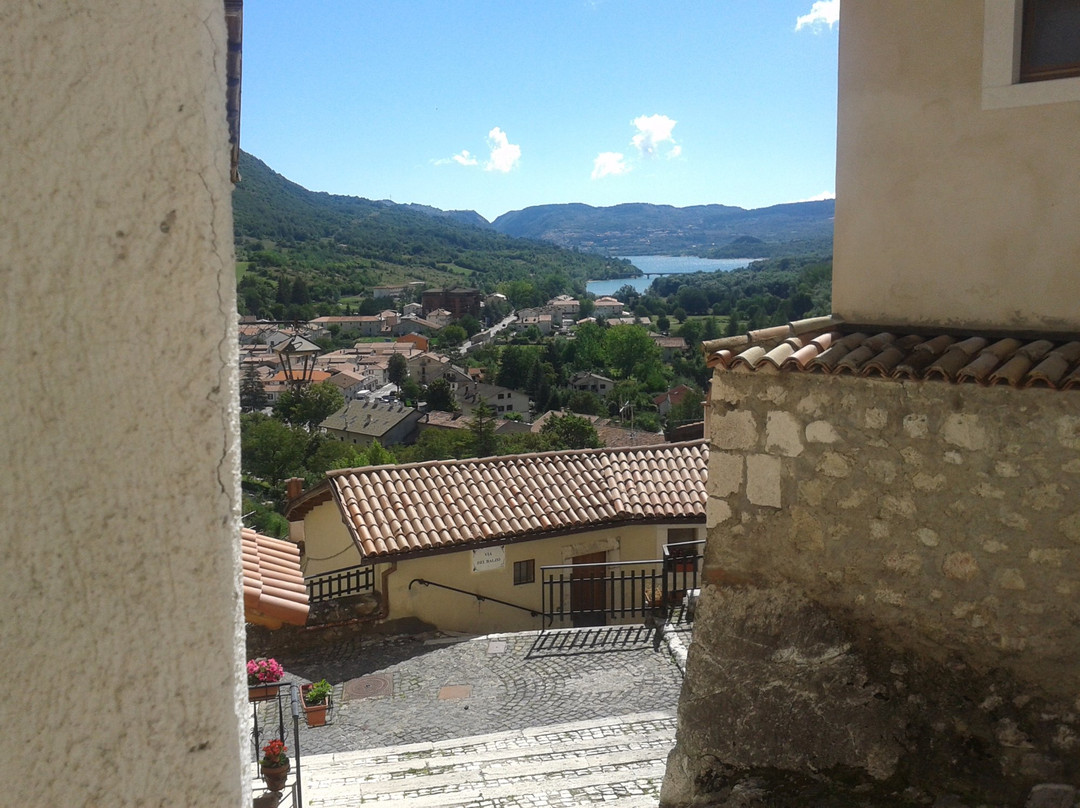 Villetta Barrea, Museo Della Torre景点图片