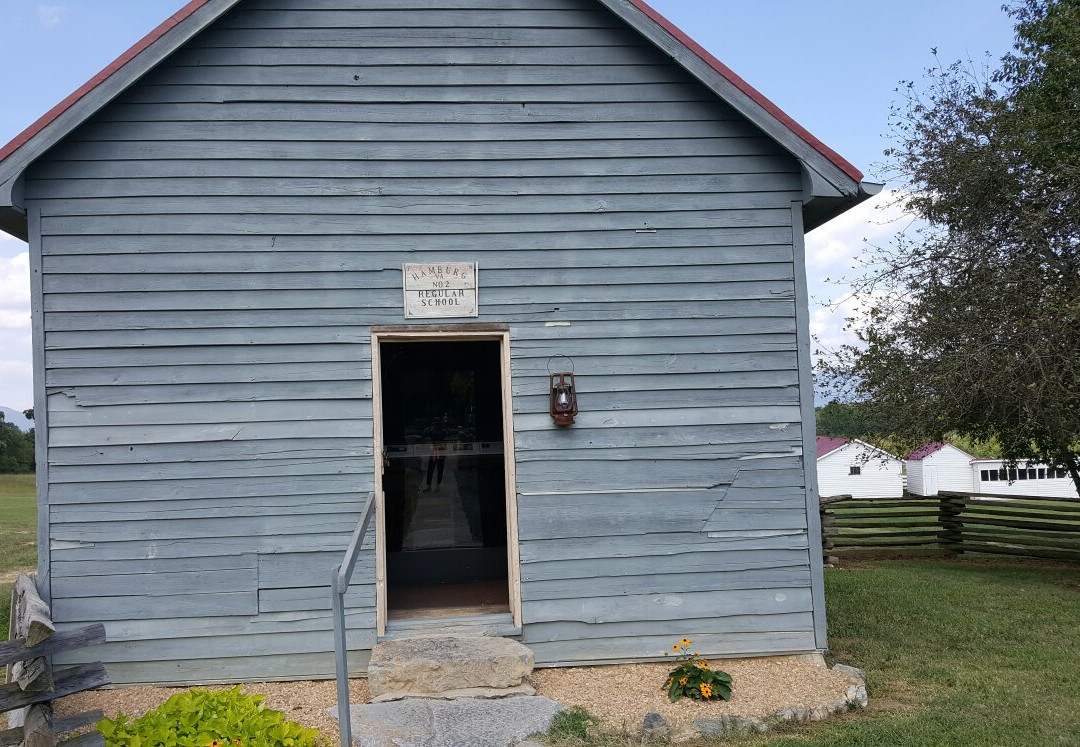 Luray Valley Museum & Shenandoah Heritage Village景点图片