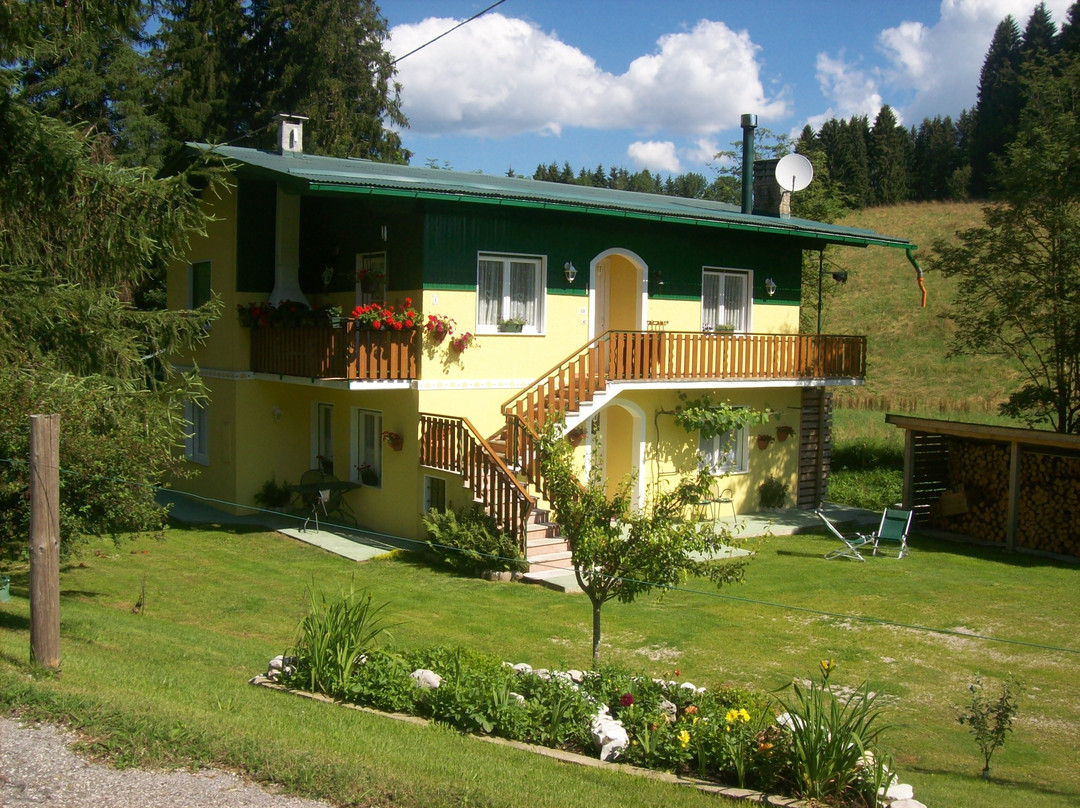 B&B Clama Uno