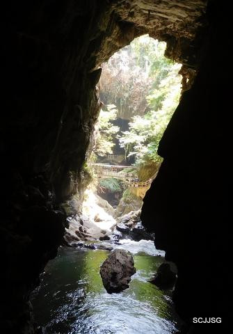 叠虹桥-宜良县必去景点