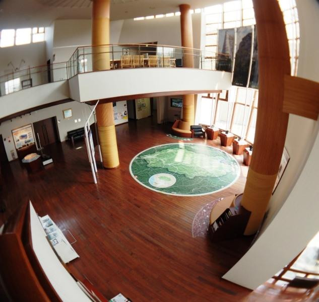 Shirataki Geopark Visitor Center-远轻町必去景点