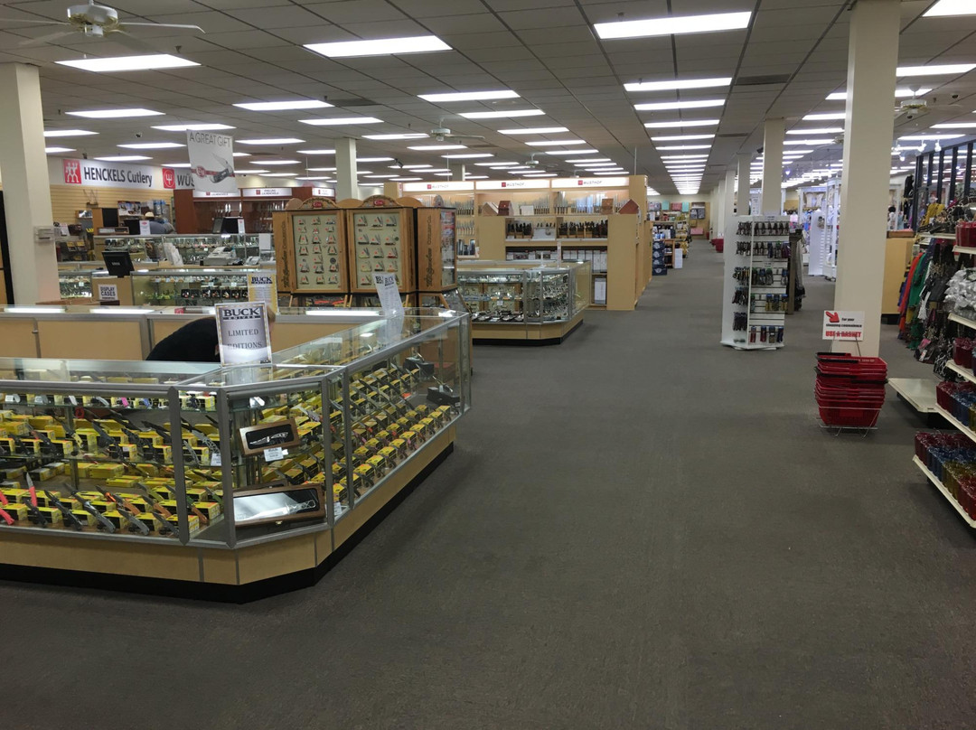 Shepherd Hills Factory Outlet-莱巴嫩必去景点