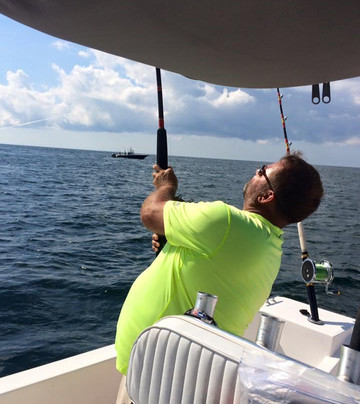 Russell's Coastal Fishing-橙色海湾必去景点