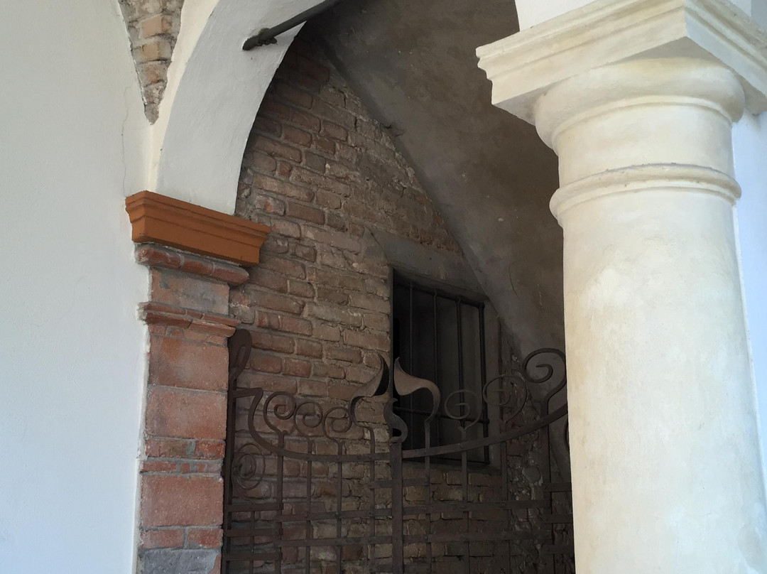 Casa Matteucci-法恩扎必去景点