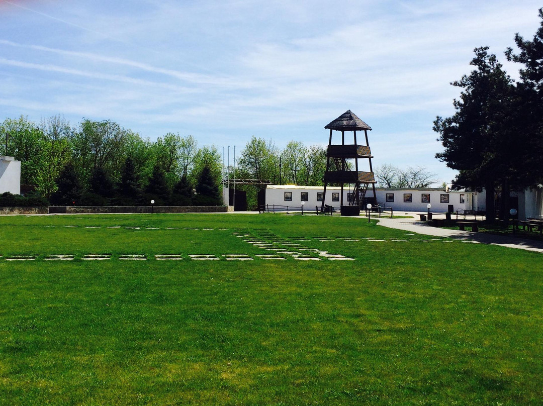 Memorial Field of Cossack's Fame景点图片