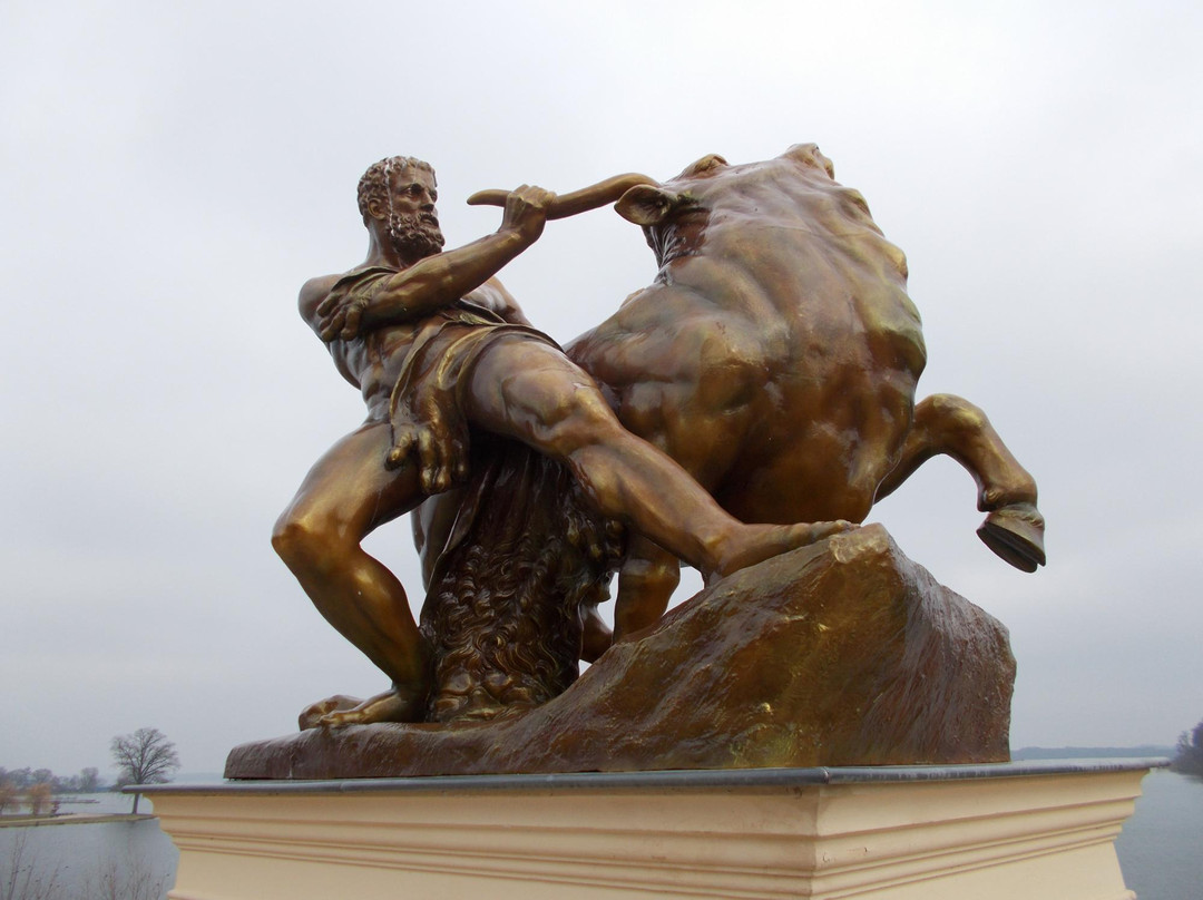 Herakles Skulptur景点图片