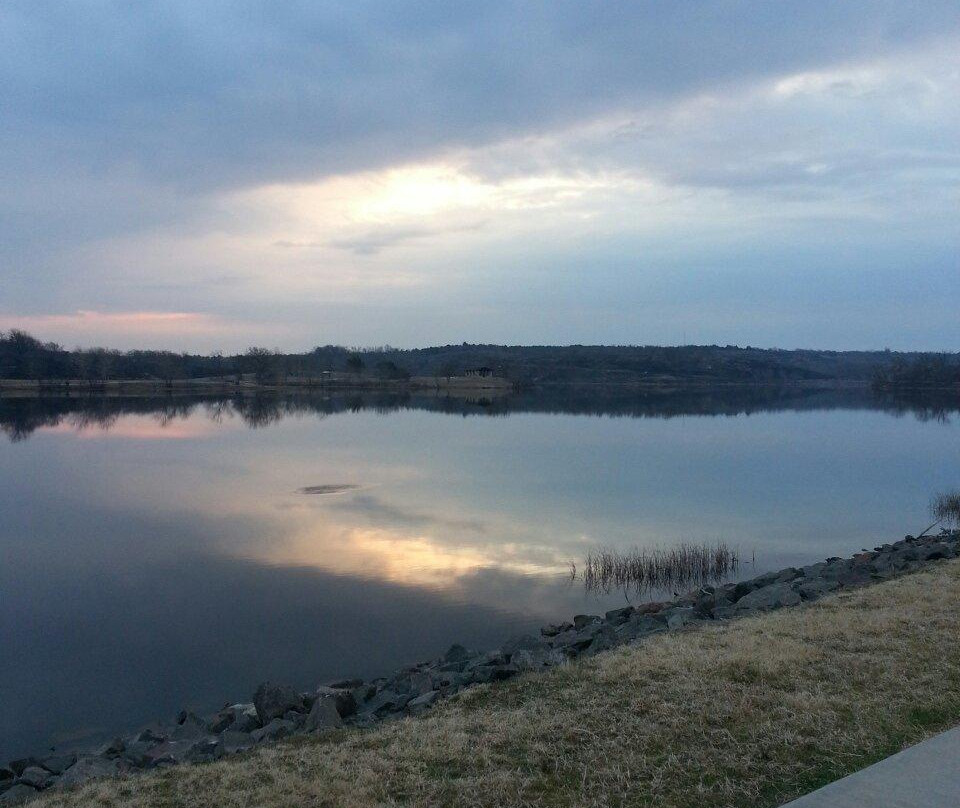 Veteran's Lake-Sulphur必去景点