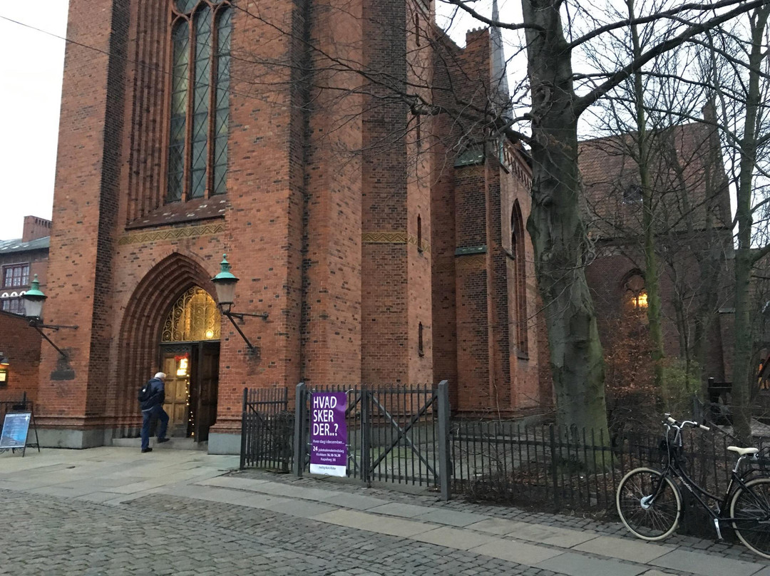 Hellig Kors Kirke