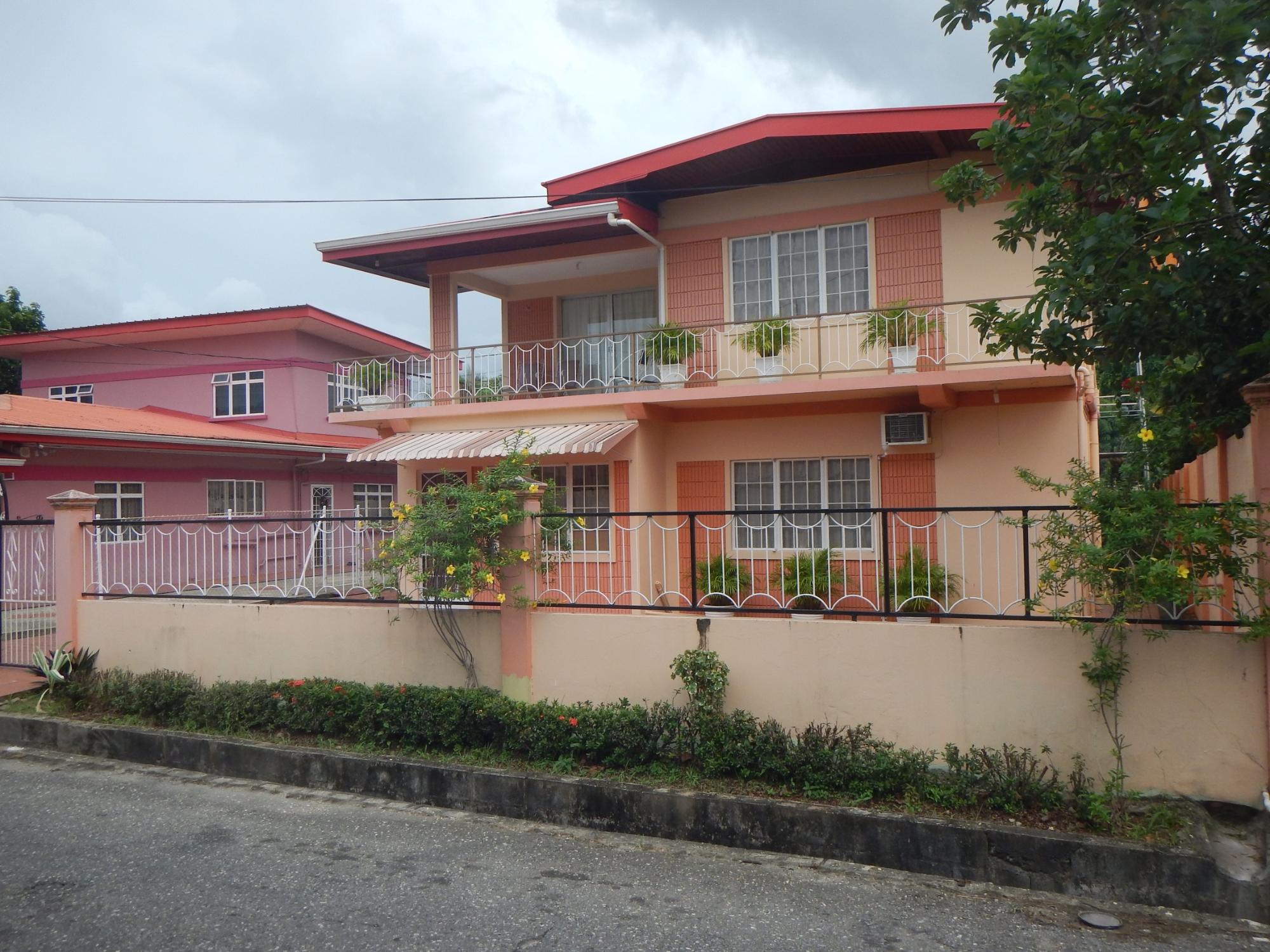 Sadila House-浴室