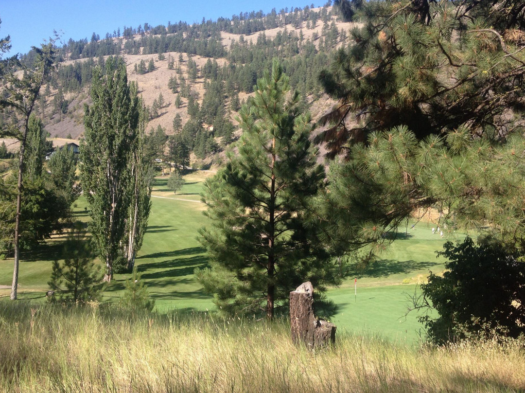 Twin Lakes Golf Course景点图片