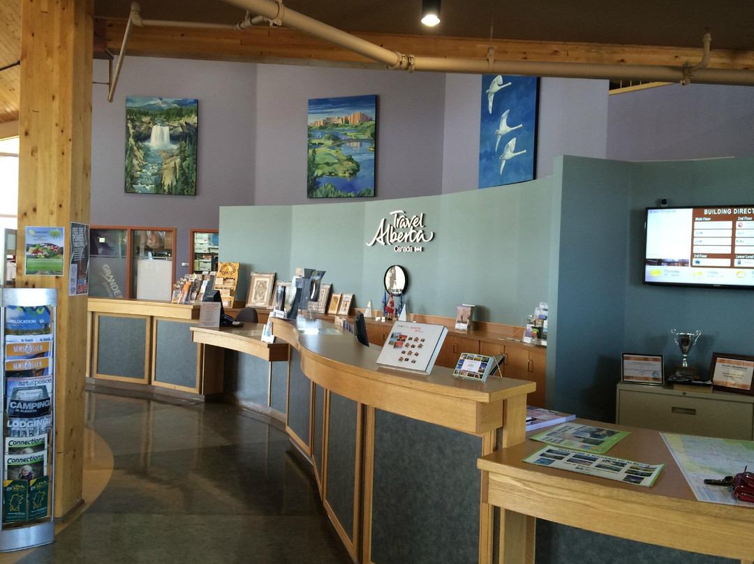 Grande Prairie Visitor Information Centre景点图片