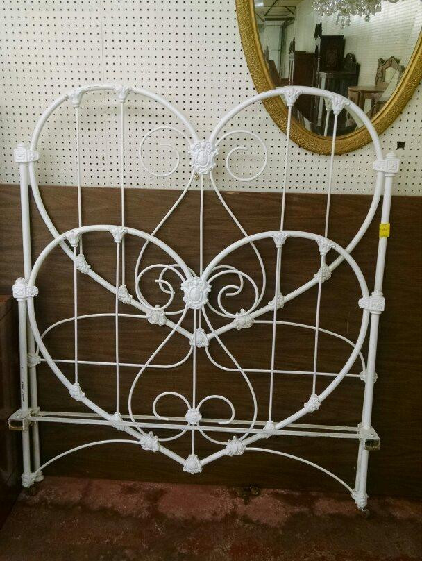 Antique Mall of Hays-Hays必去景点