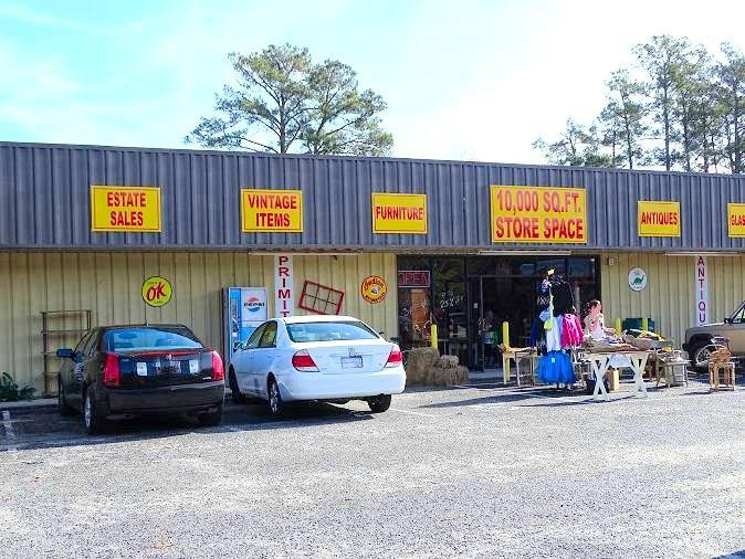 Carolina Marketplace Antique Mall景点图片