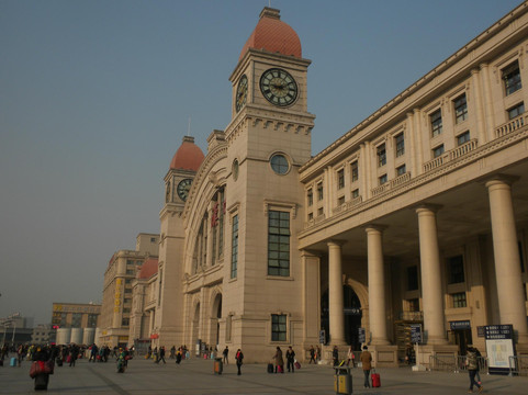 东方建国大酒店主图