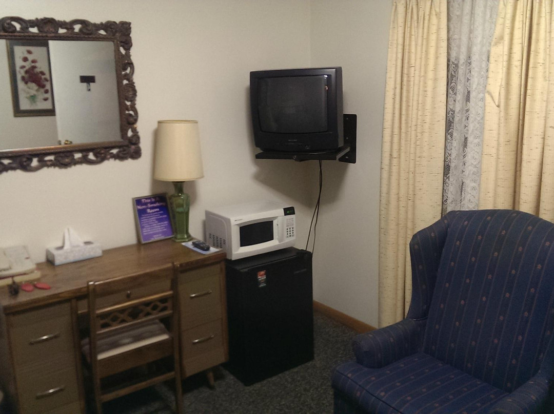 West Hill View Motel主图