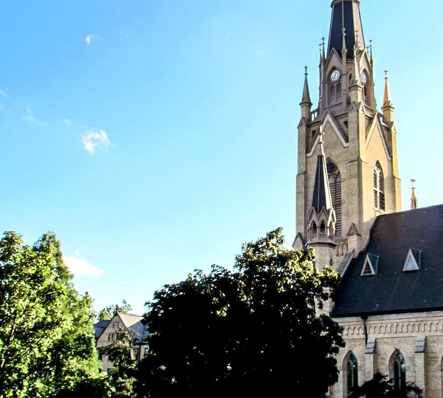 Basilica of the Sacred Heart-Notre Dame必去景点