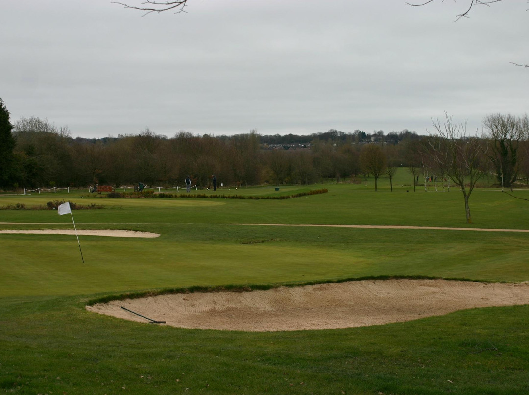 Calderfields Golf & Country Club-沃尔萨尔必去景点