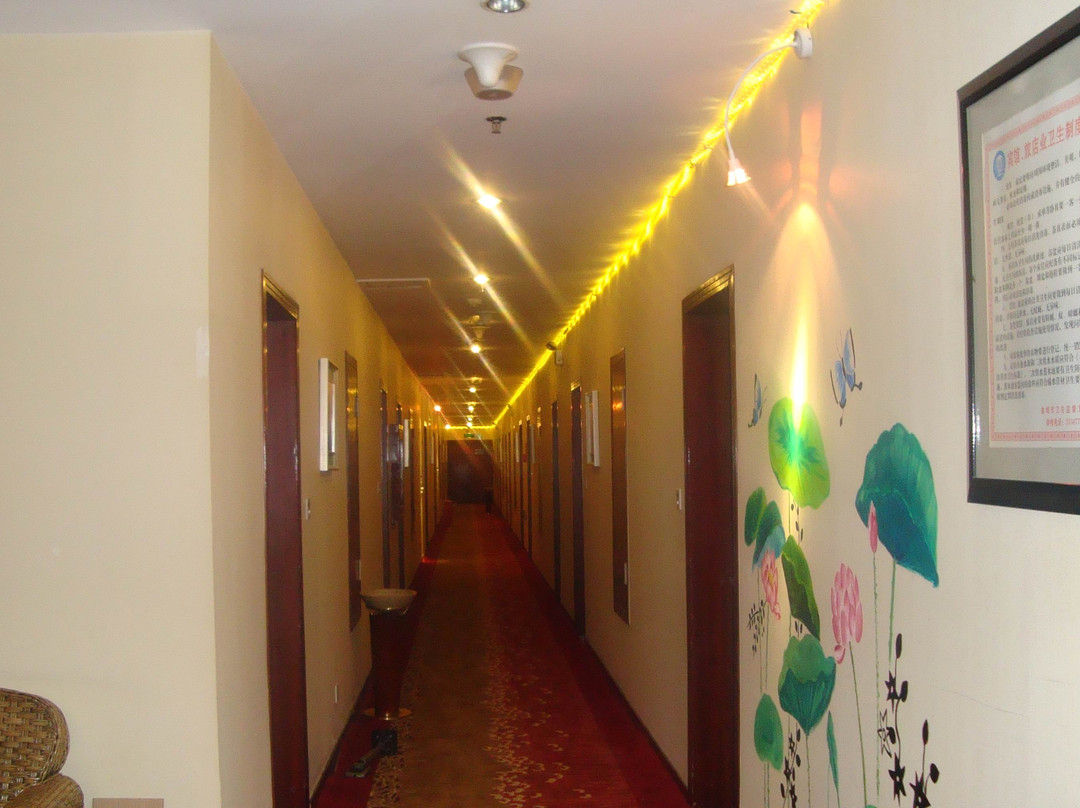 德润大酒店主图