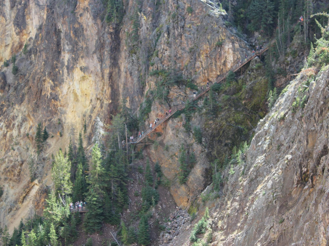 汤姆叔叔的徒步道-黄石国家公园必去景点