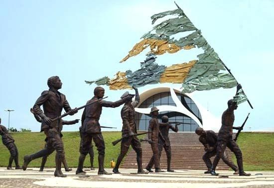 Praca Dos Girassois-Palmas必去景点