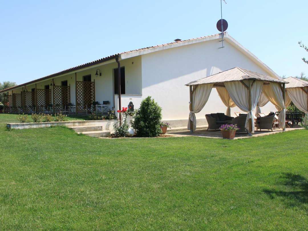 米利亚里诺农场旅馆主图