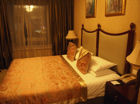 新协通国际大酒店主图