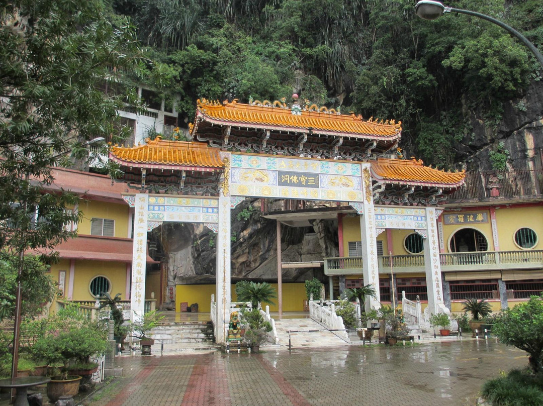 Sam Poh Tong Temple-怡保必去景点