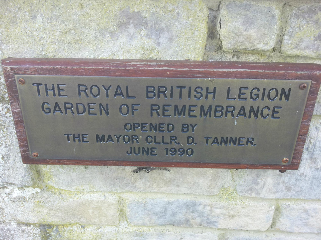 Royal British Legion Remembrance Garden-皇家伍顿巴西特必去景点