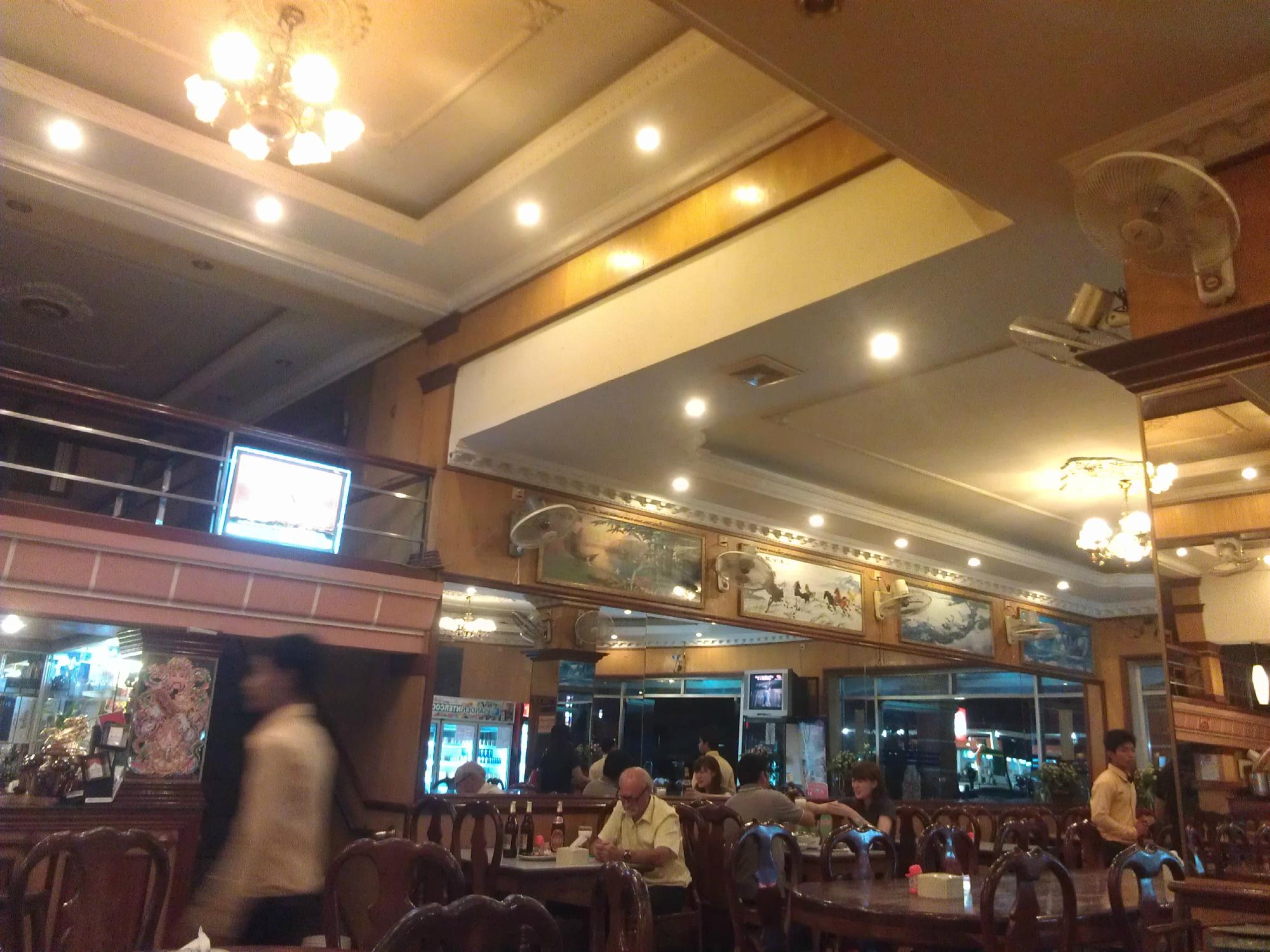 Arunras Hotel-餐饮
