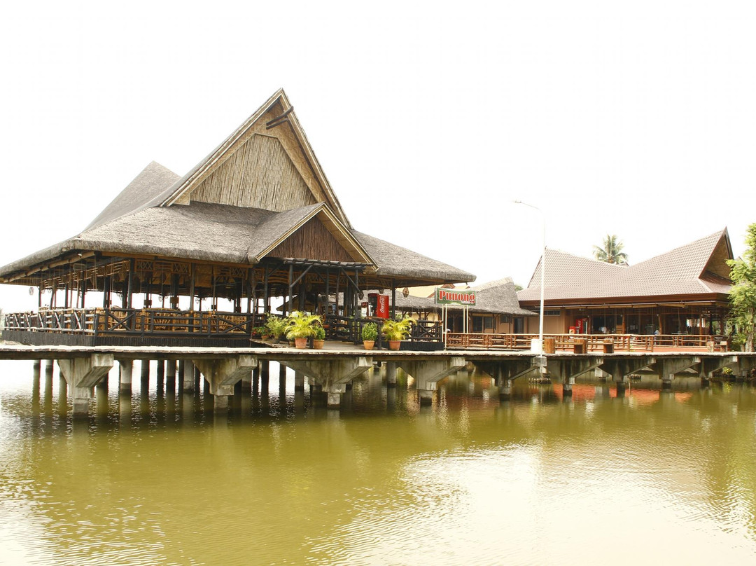 Tagum City餐馆和美食-Punong Restaurant and Nature Park