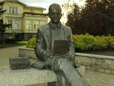 Marian Rejewski Statue景点图片